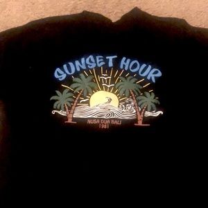 Cute t shirt sunset hour